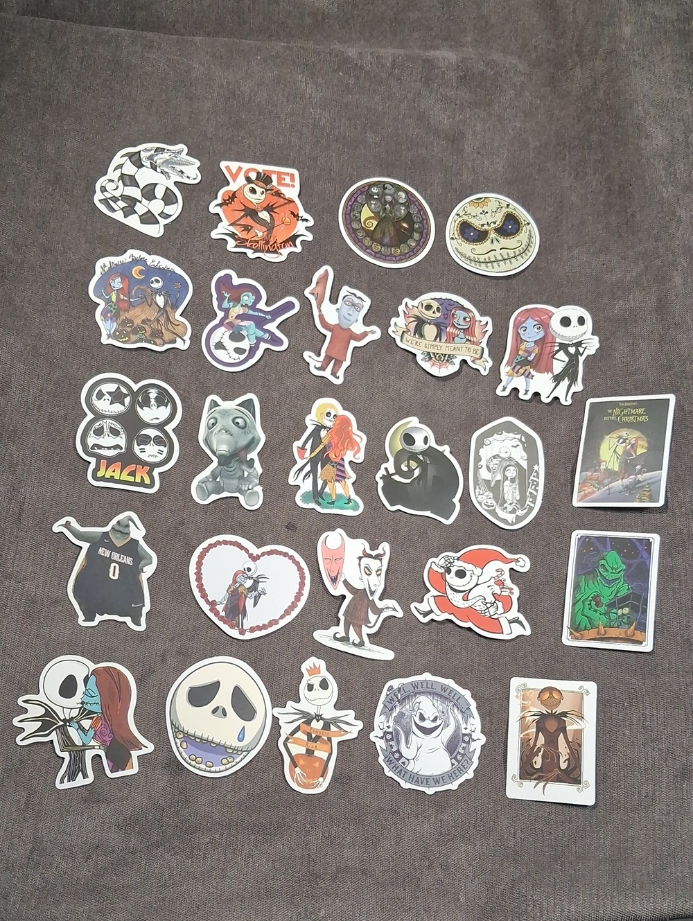 2/$5 25 Pack Misc. Nightmare Before Christmas Themed Stickers NEW SEALED (3B)